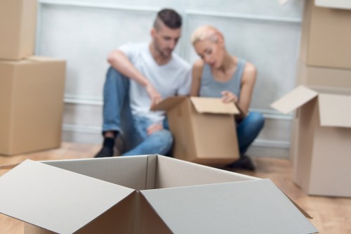 Commercial and residential move support with removal truck hire in Stjohnswood